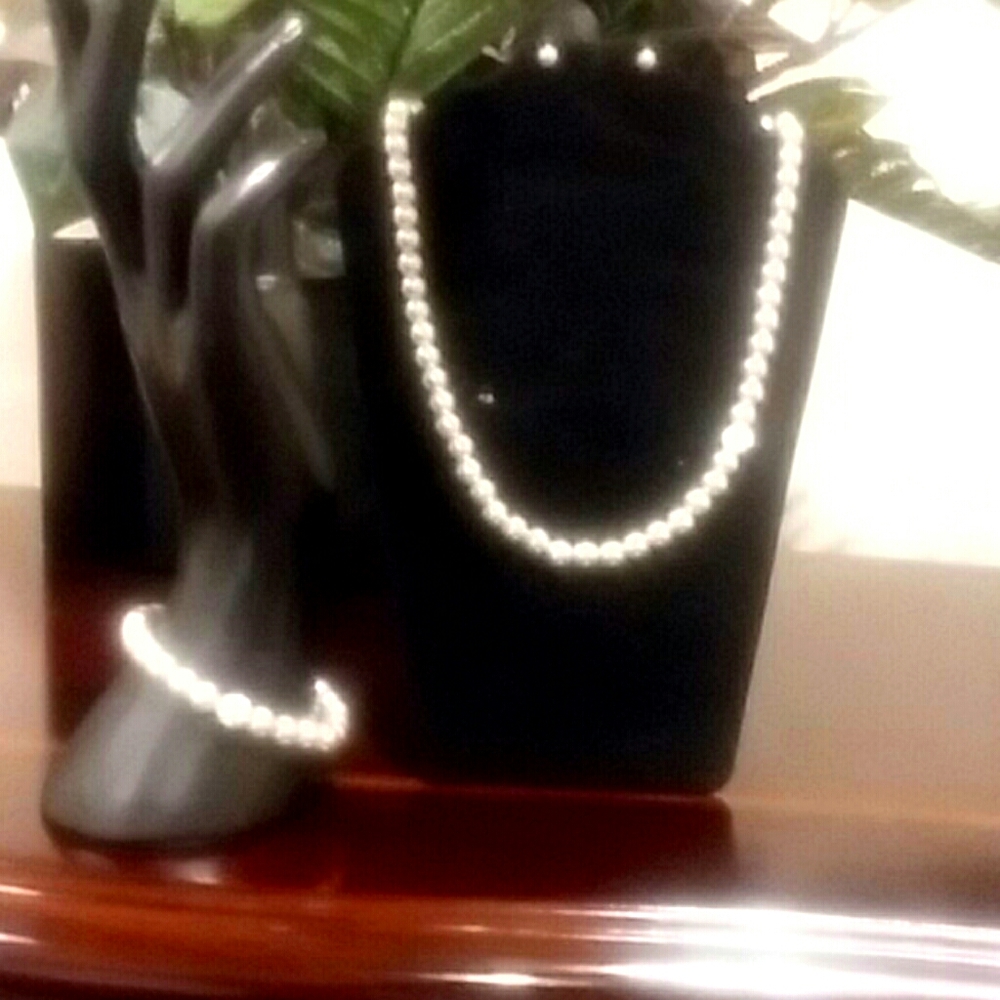 Grey Pearl set